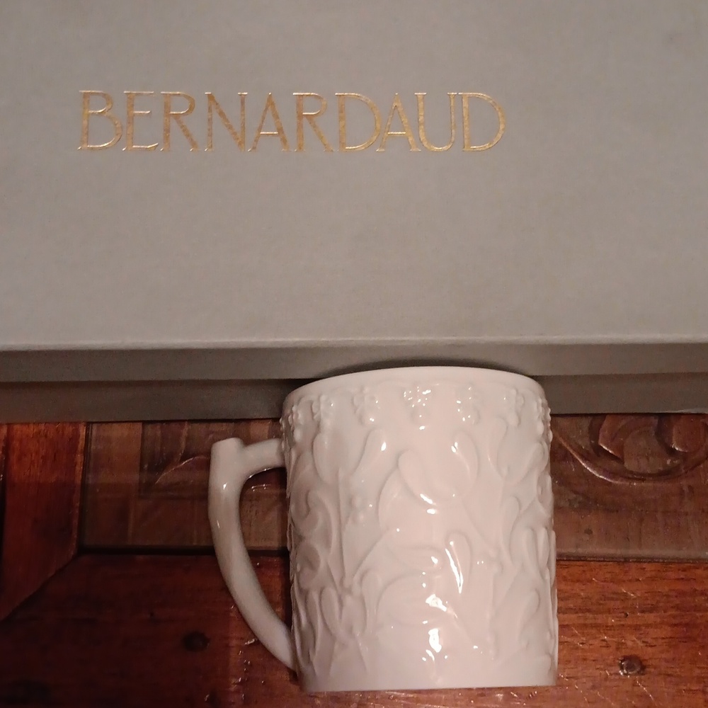 NWB BERNARDAUD 2 WHITE EMBOSSED MUGS FRANCE